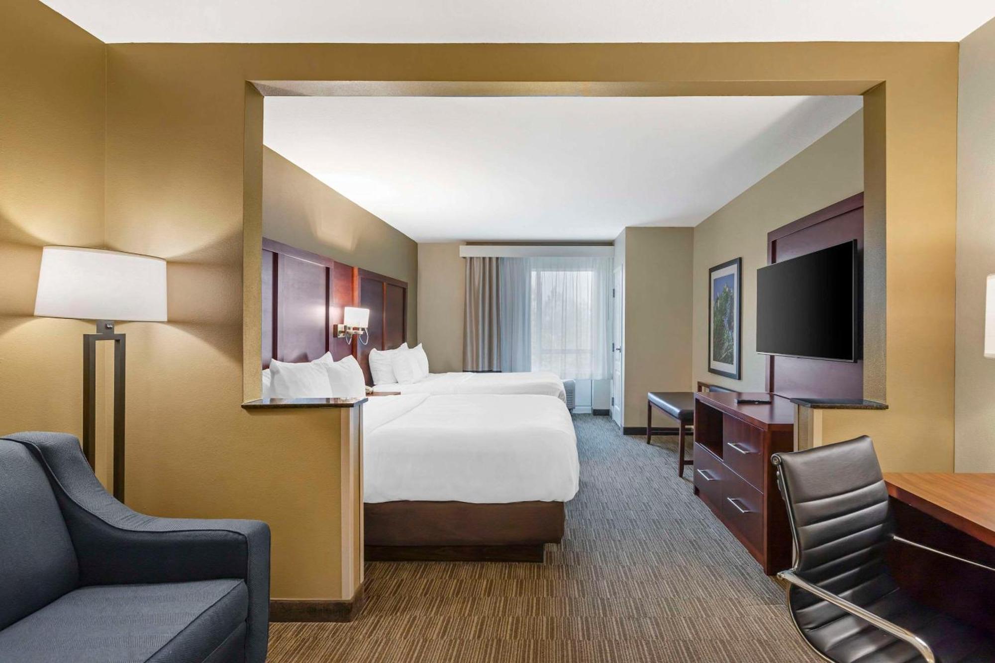 Comfort Inn & Suites ทิฟทัน ภายนอก รูปภาพ